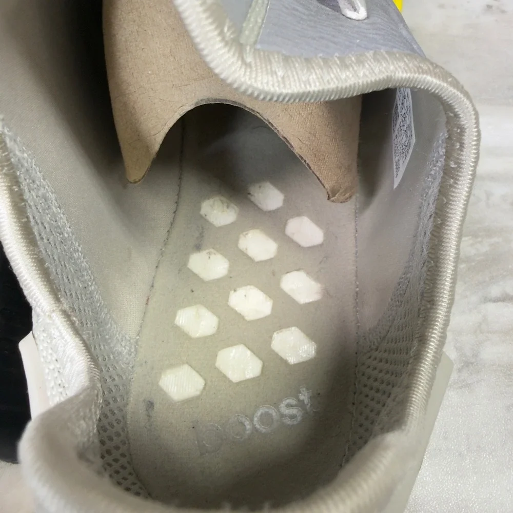 Adidas NMD R1 Futuristic Men's Size 10.5 Running Shoes Metal Grey‎ EF4261